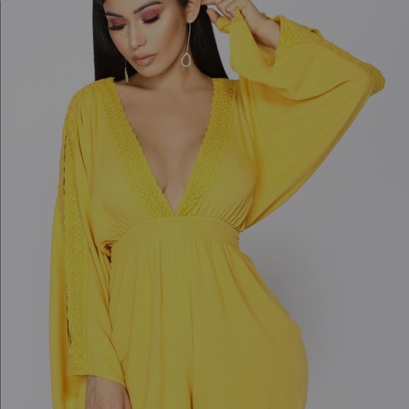 Fashion Nova Romper - Picture 2 of 3